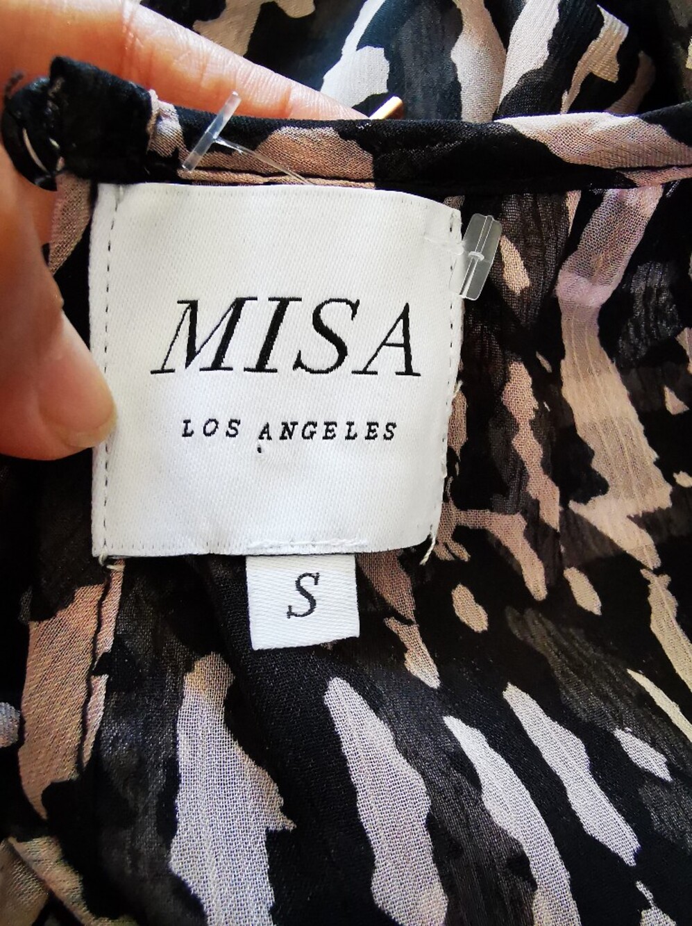 MISA Los Angeles Printed Sheer Blouse 🌸 size S ptp 21" Black & Smoky Rose - Picture 9 of 11